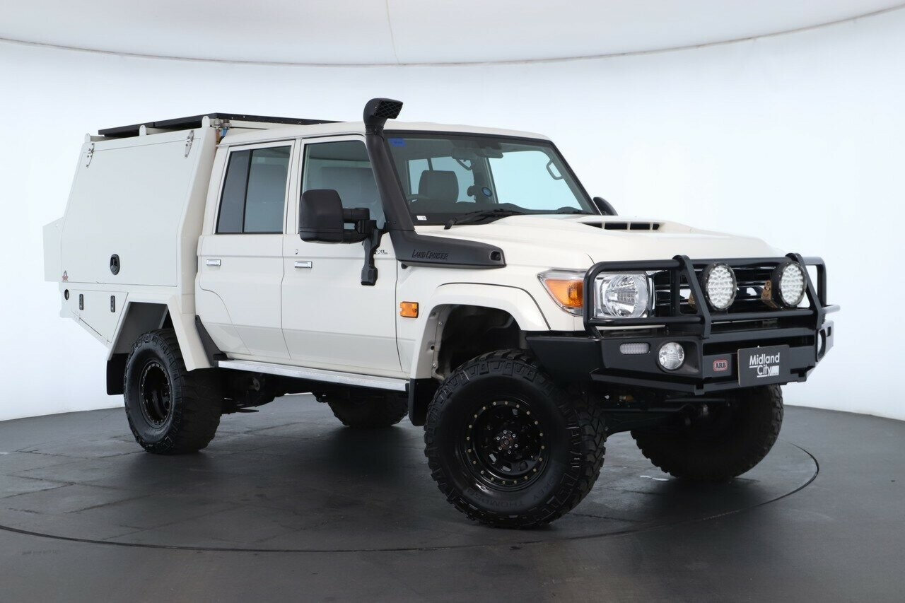 Toyota Landcruiser image 1