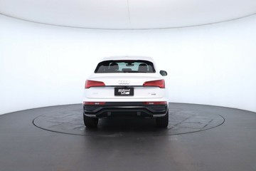 https://vehicle-cdn.autoleague.cloud/30351_61035553_13.jpg