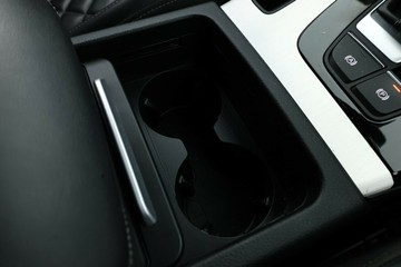 https://vehicle-cdn.autoleague.cloud/30351_61035553_29.jpg