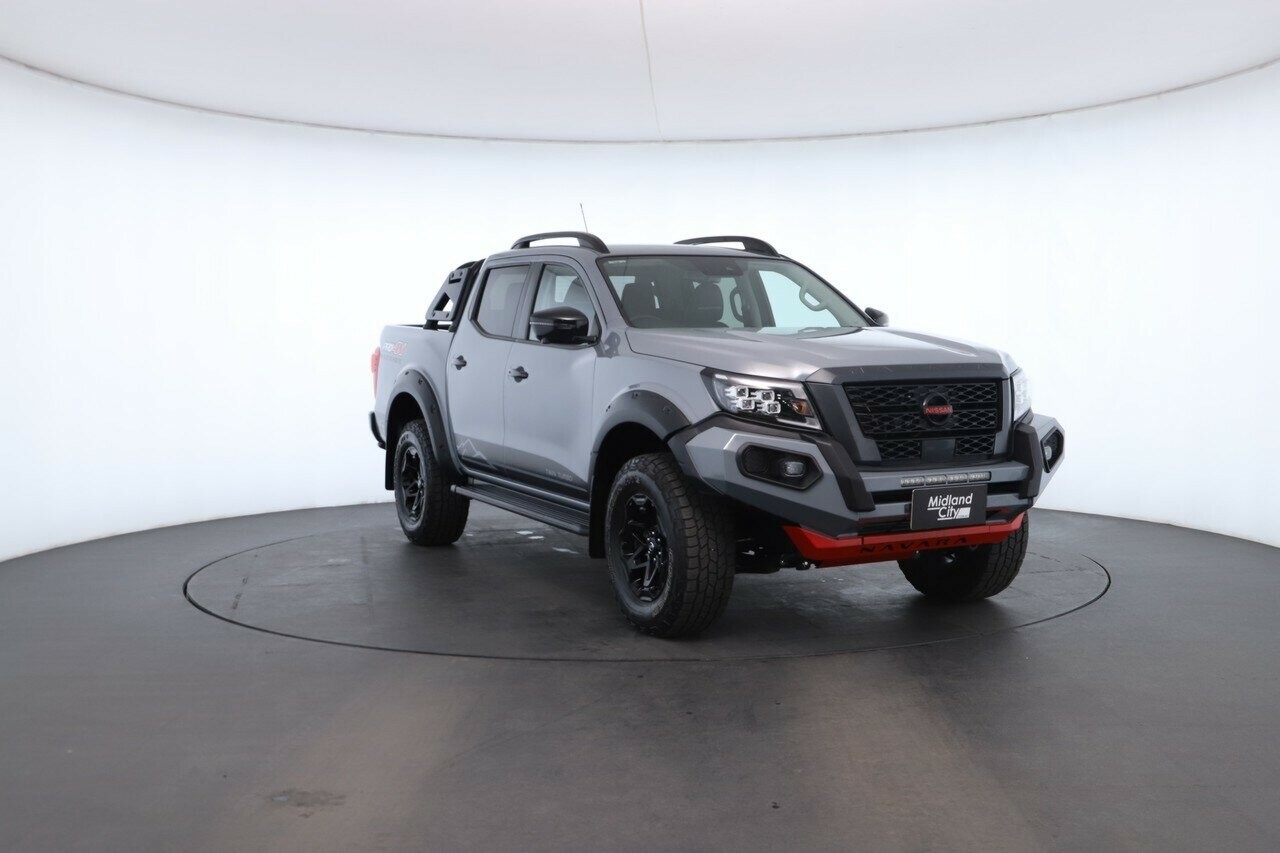 Nissan Navara image 4