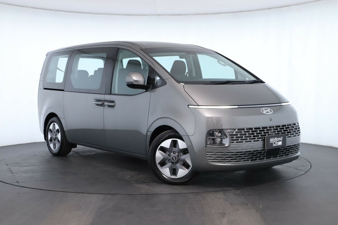Hyundai Staria image 1