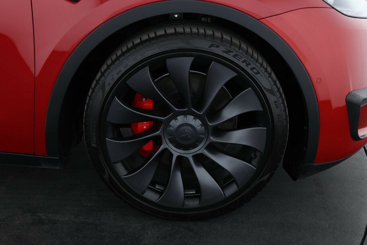 Tesla Model Y image 3