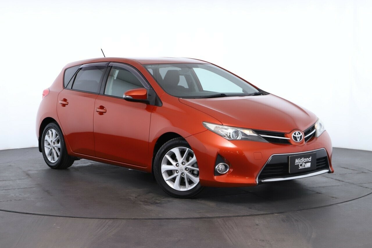 Toyota Corolla image 1