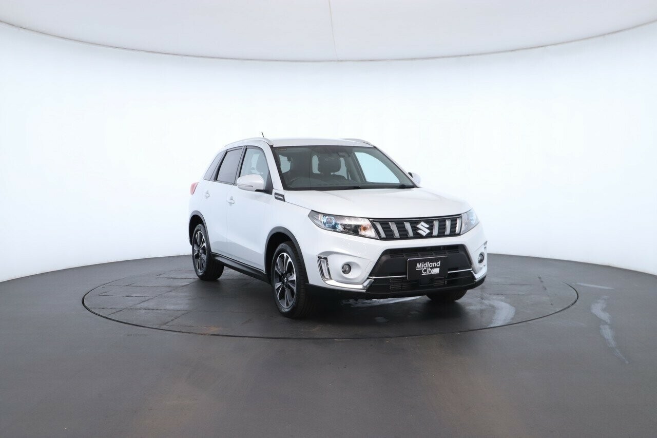 Suzuki Vitara image 4