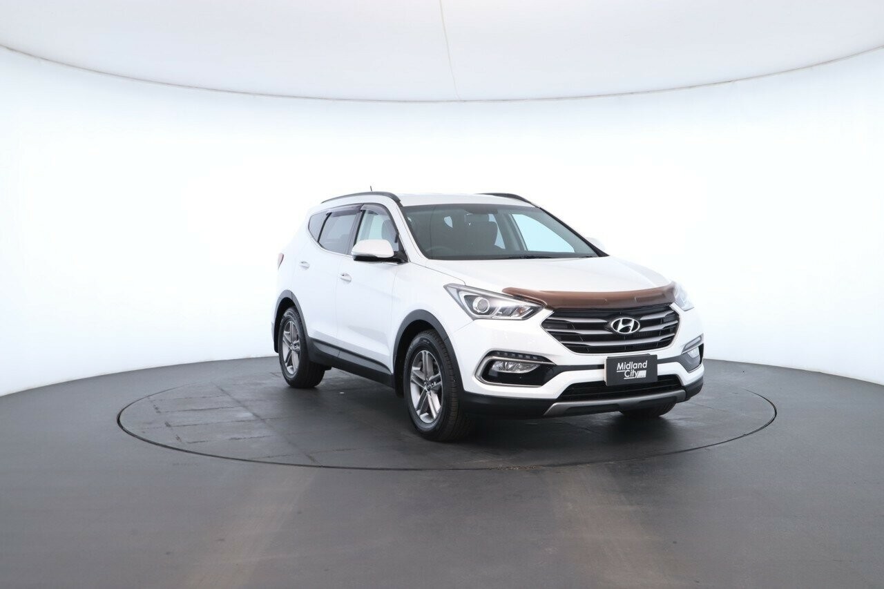 Hyundai Santa Fe image 4