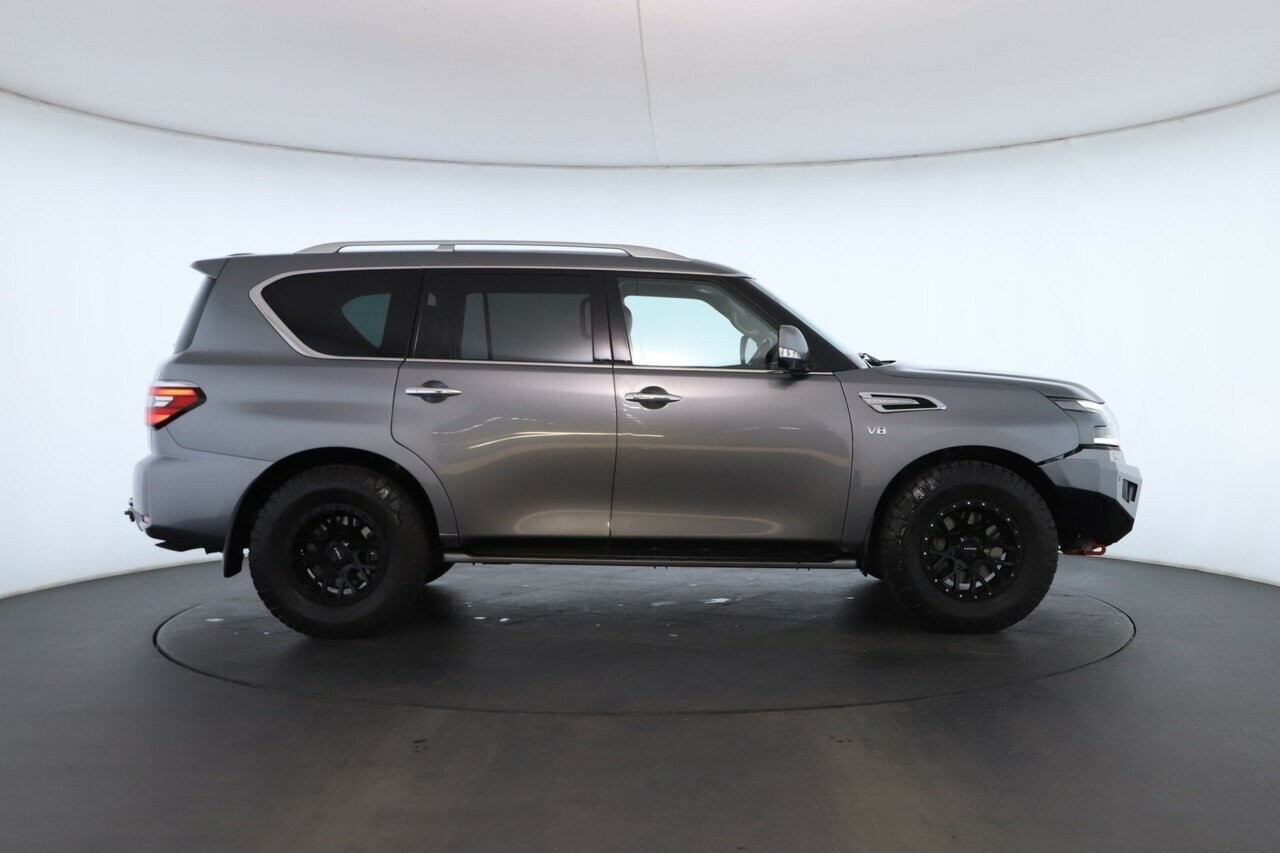 Nissan Patrol image 2