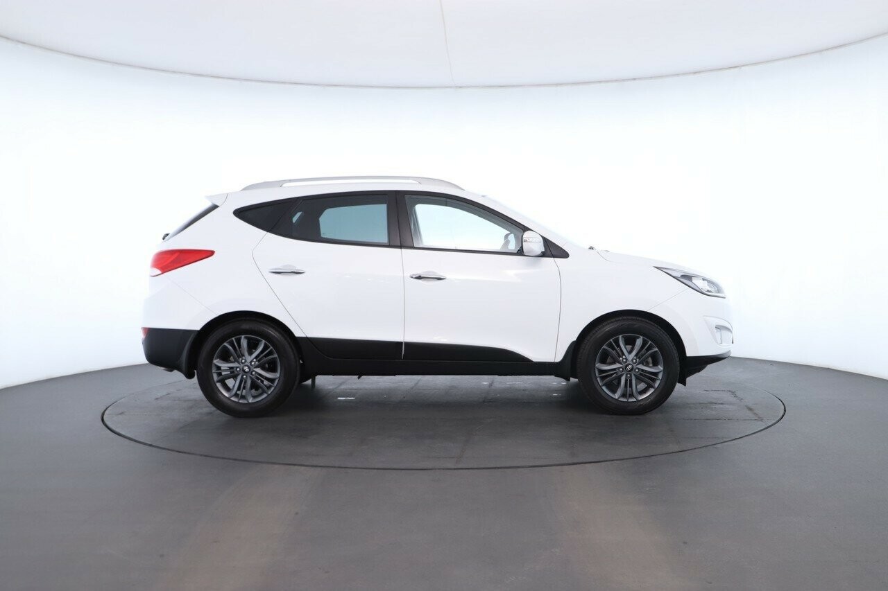 Hyundai Ix35 image 2