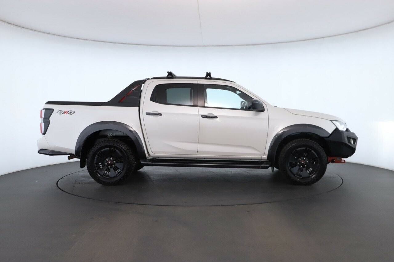 Isuzu D-max image 2