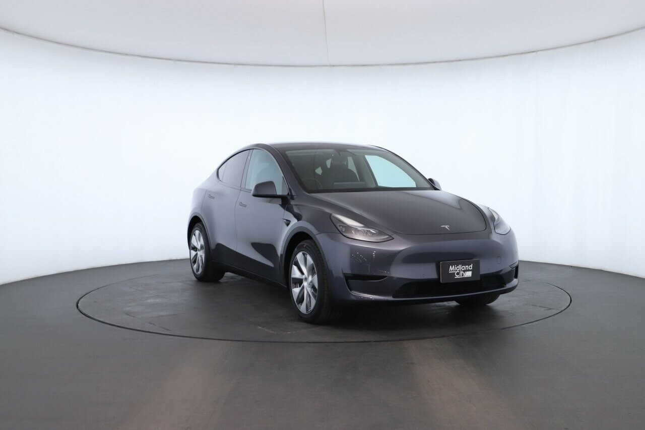 Tesla Model Y image 4