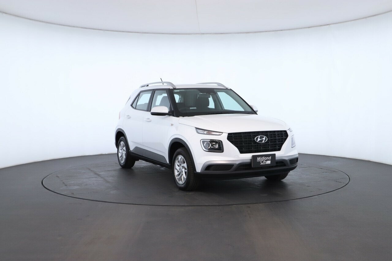 Hyundai Venue image 4