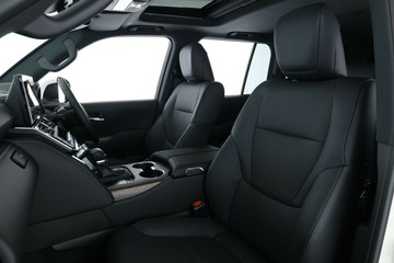 https://vehicle-cdn.autoleague.cloud/30351_61036341_33.jpg