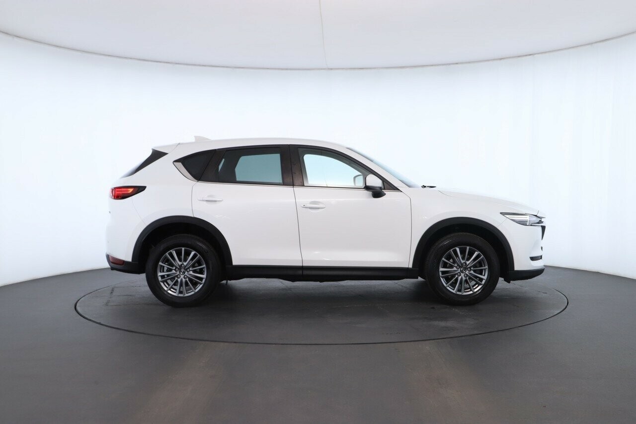 Mazda Cx-5 image 2