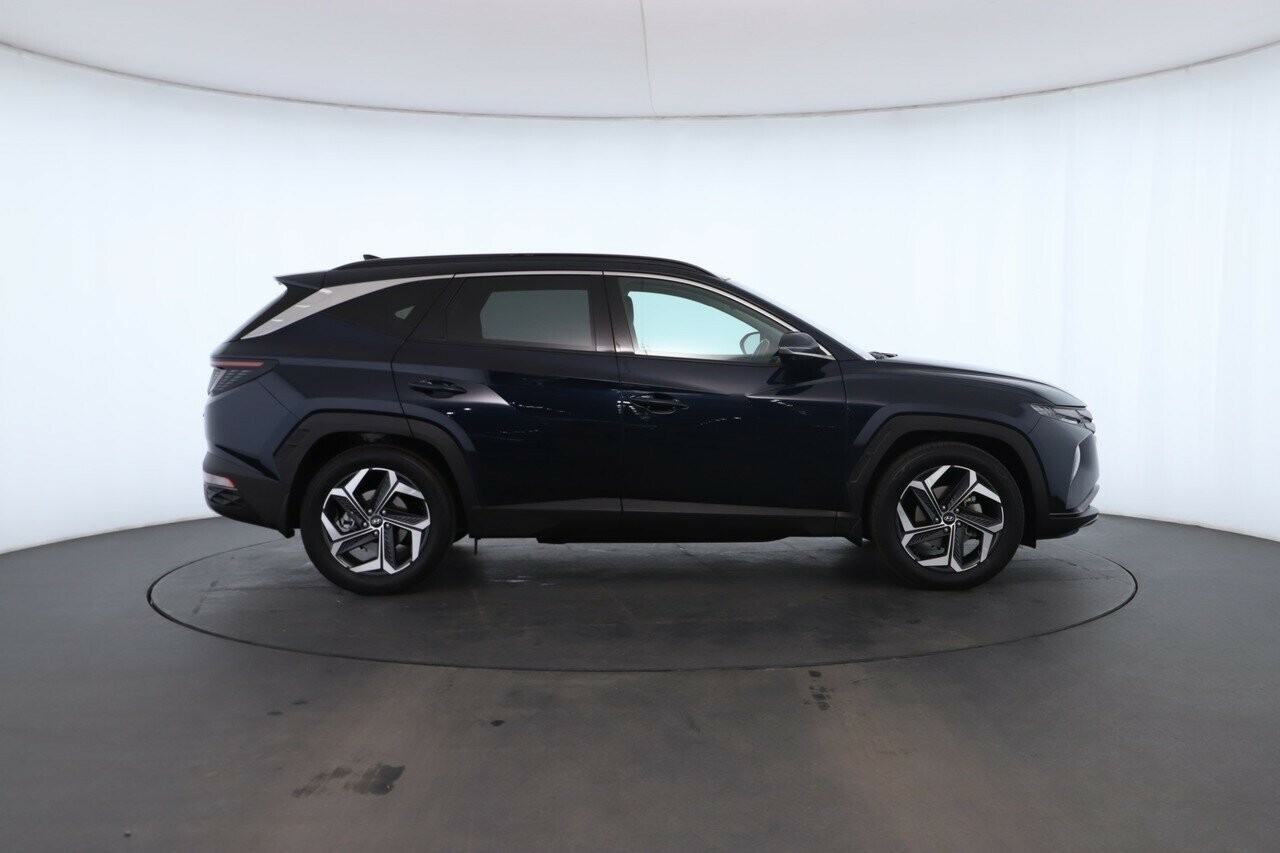 Hyundai Tucson image 2