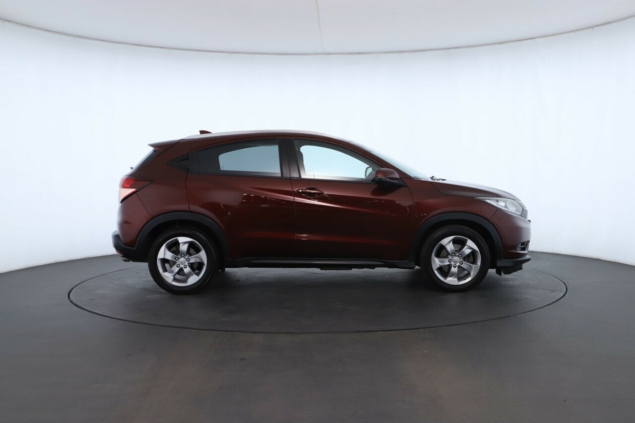 Honda Hr-v image 2