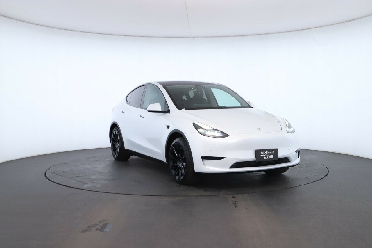 Tesla Model Y image 4