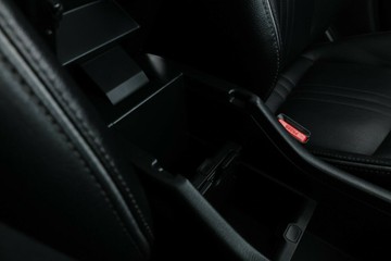 https://vehicle-cdn.autoleague.cloud/30351_61036694_28.jpg