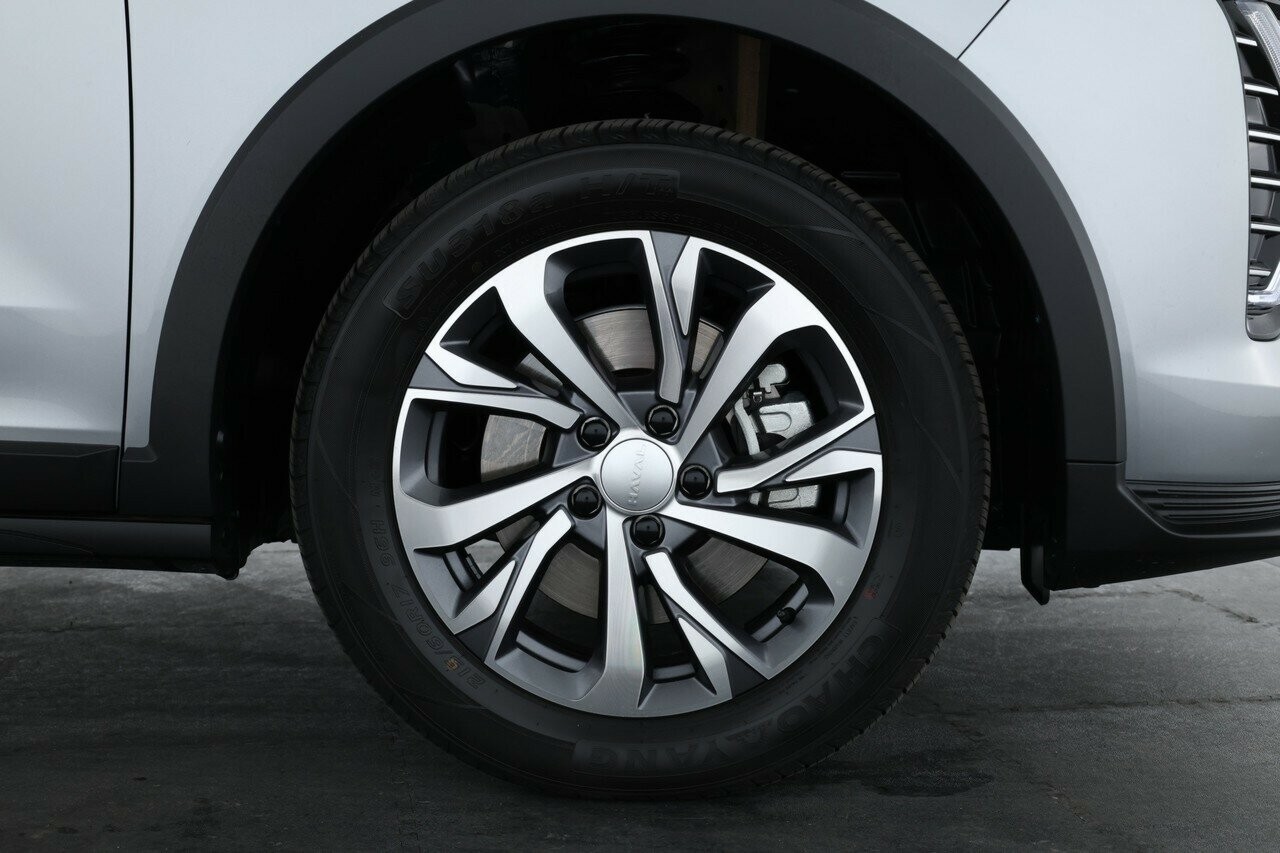 Gwm Haval Jolion image 3