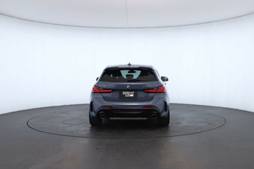 https://vehicle-cdn.autoleague.cloud/30351_61036710_13.jpg