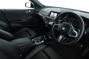 https://vehicle-cdn.autoleague.cloud/30351_61036710_19.jpg