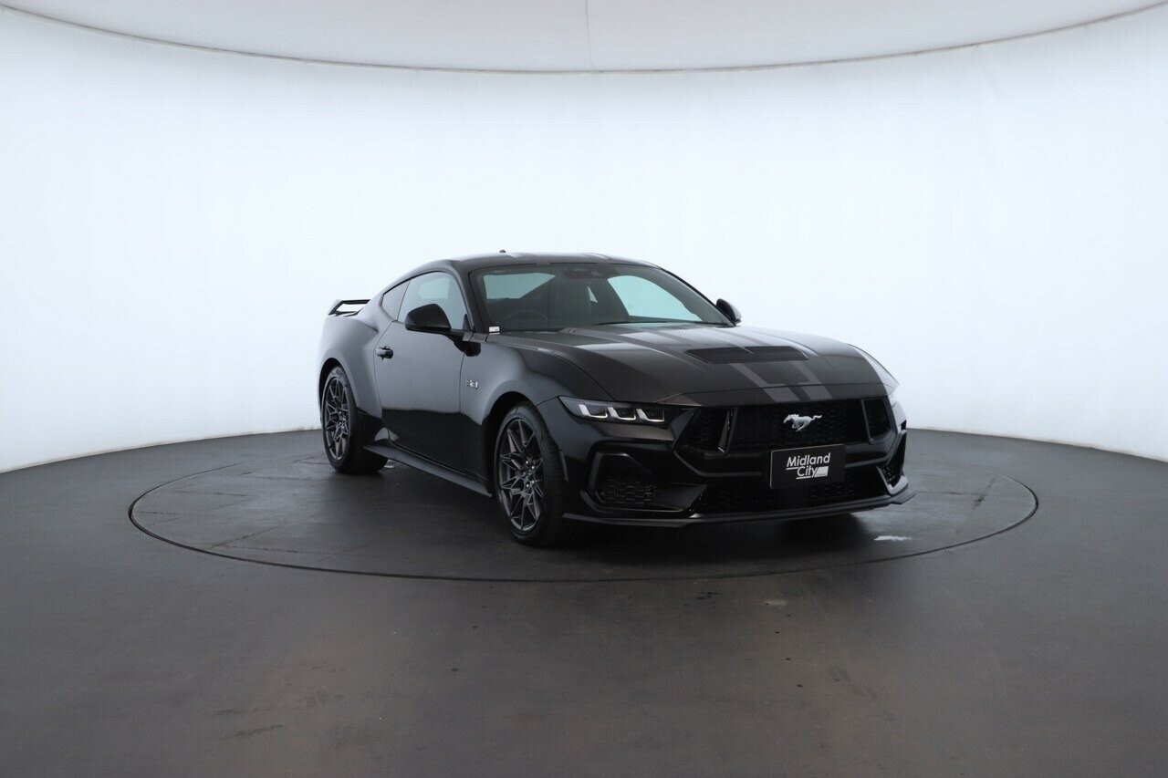 Ford Mustang image 4