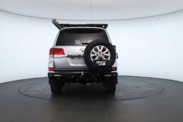 https://vehicle-cdn.autoleague.cloud/30351_61036719_13.jpg