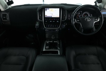 https://vehicle-cdn.autoleague.cloud/30351_61036719_28.jpg