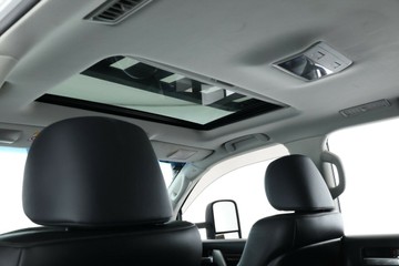https://vehicle-cdn.autoleague.cloud/30351_61036719_30.jpg