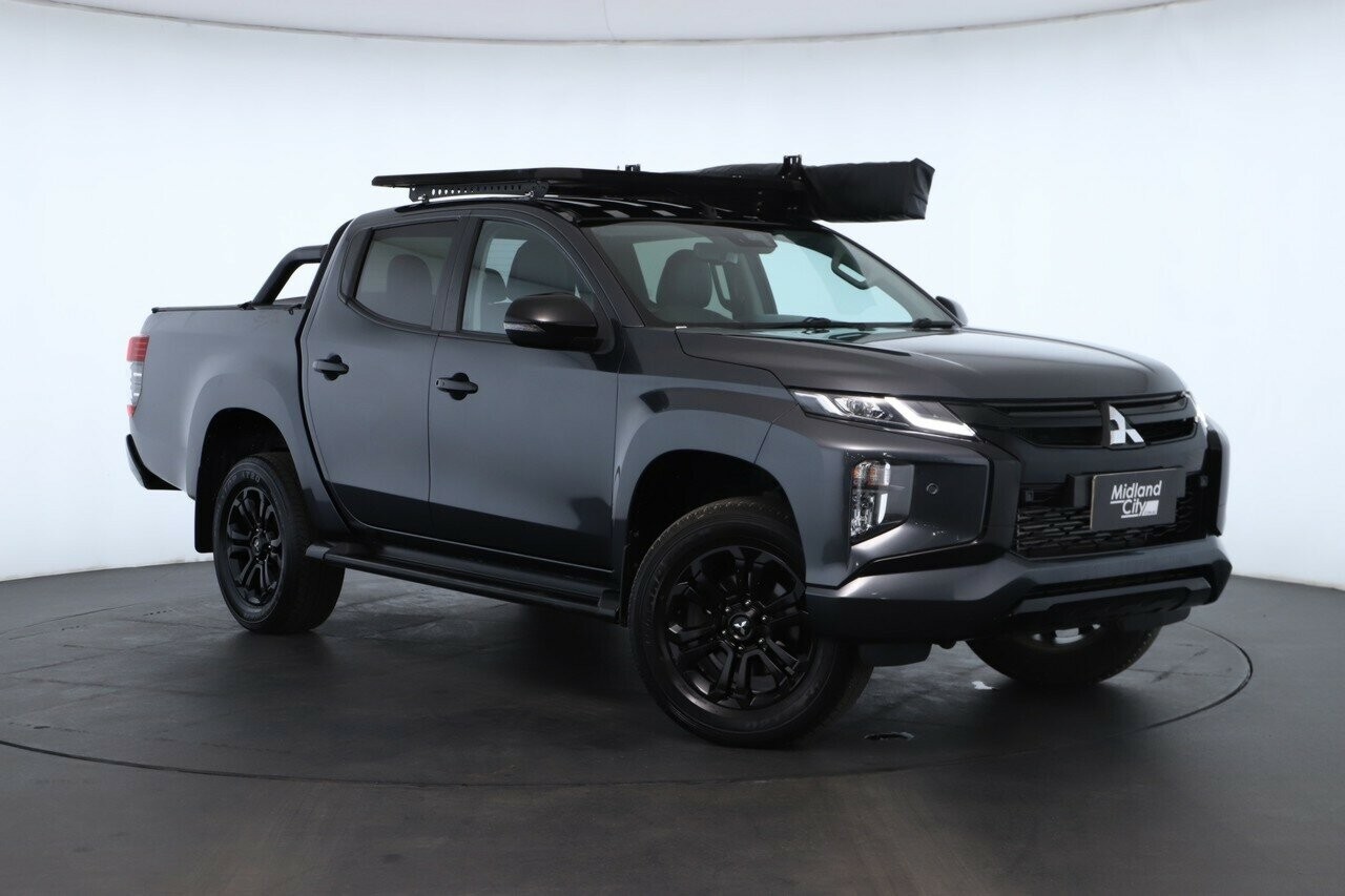 Mitsubishi Triton image 1