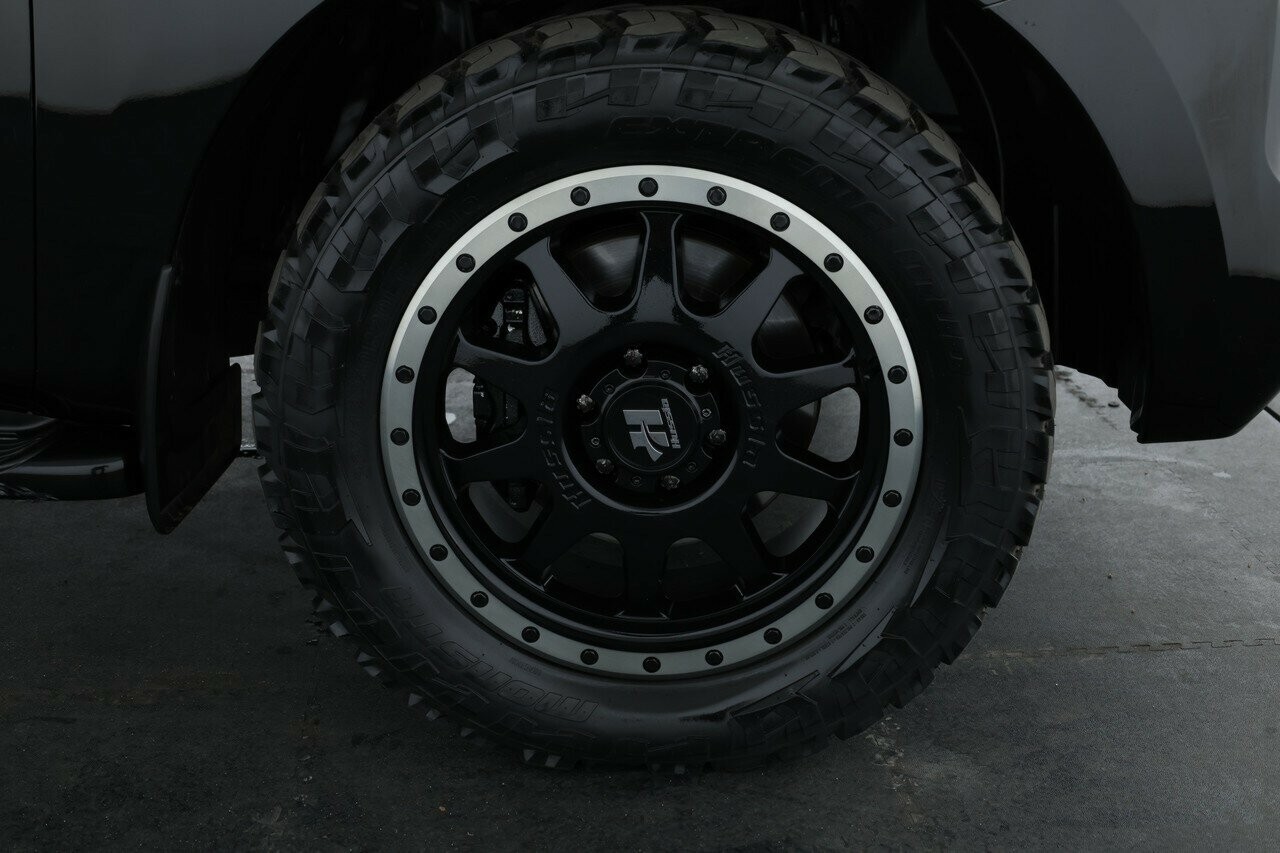 Nissan Patrol image 3