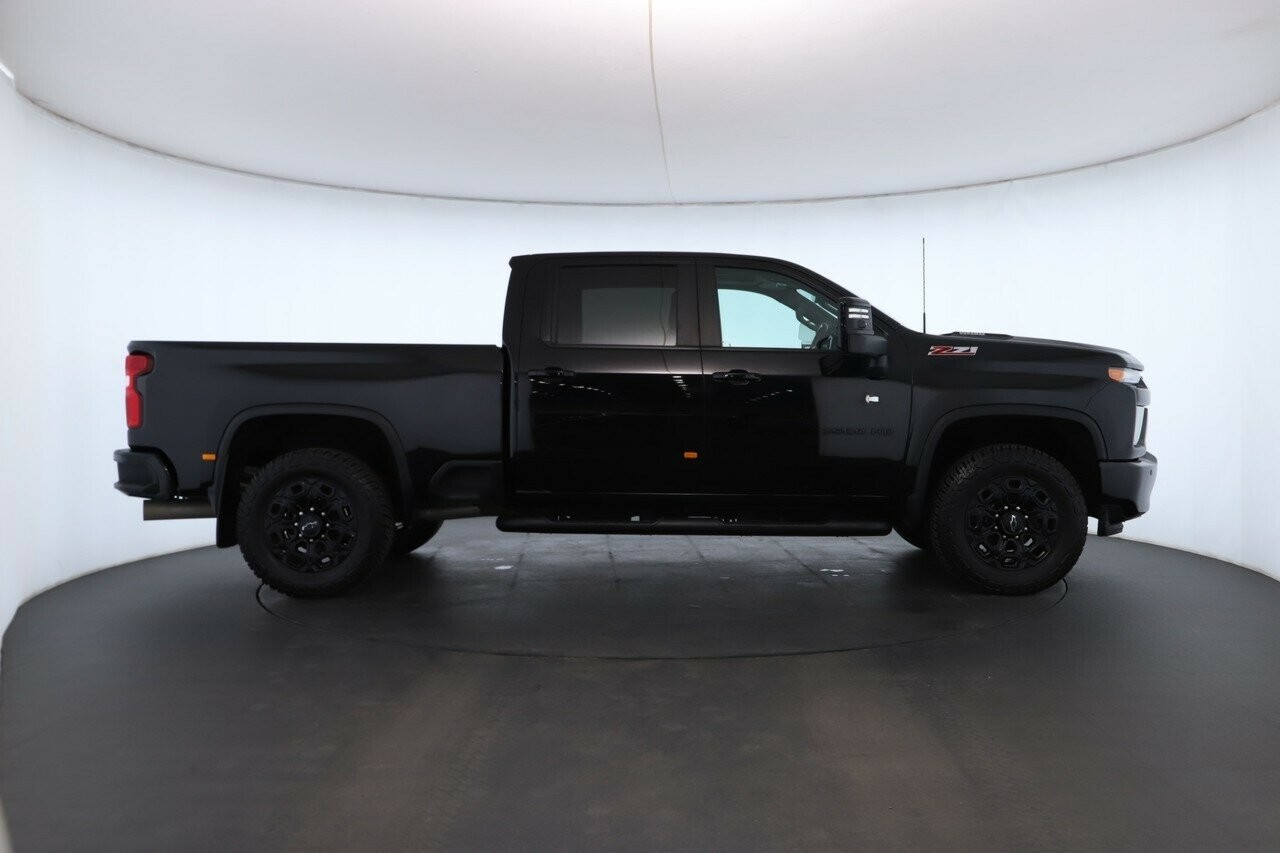 Chevrolet Silverado Hd image 2