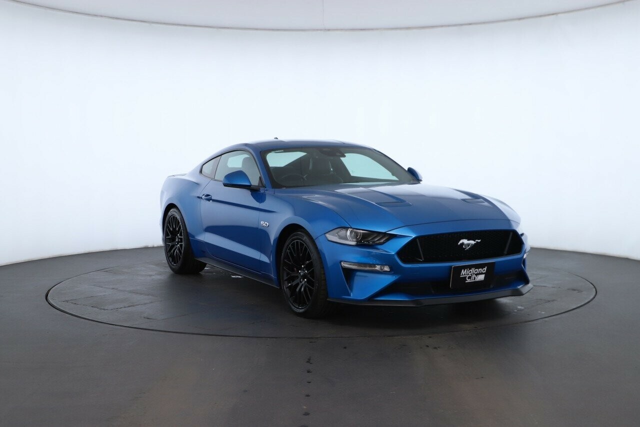 Ford Mustang image 4