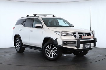 https://vehicle-cdn.autoleague.cloud/30351_61036932_1.jpg