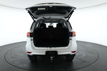 https://vehicle-cdn.autoleague.cloud/30351_61036932_14.jpg