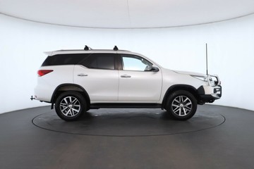 https://vehicle-cdn.autoleague.cloud/30351_61036932_2.jpg