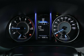https://vehicle-cdn.autoleague.cloud/30351_61036932_22.jpg