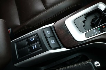 https://vehicle-cdn.autoleague.cloud/30351_61036932_29.jpg