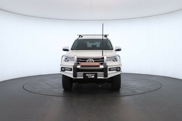 https://vehicle-cdn.autoleague.cloud/30351_61036932_5.jpg