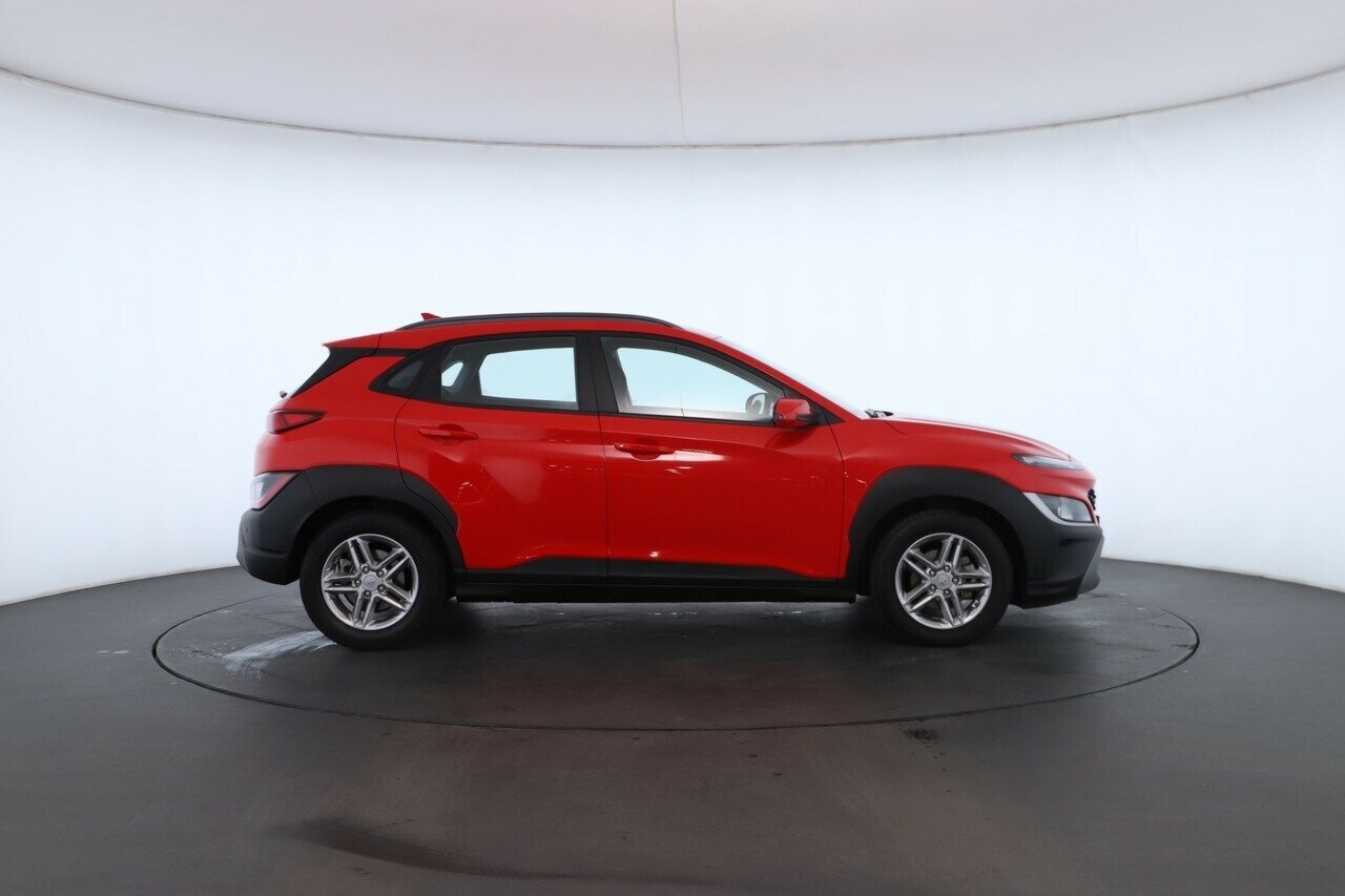 Hyundai Kona image 2