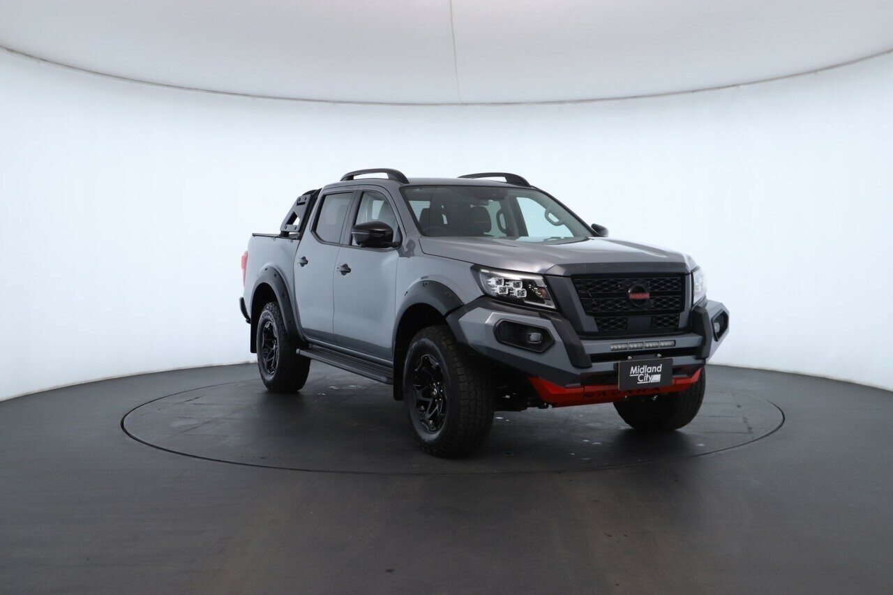 Nissan Navara image 4