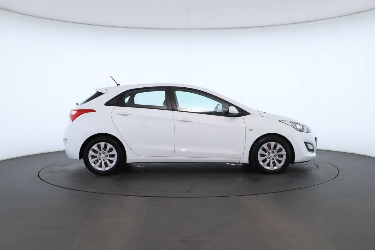 Hyundai I30 image 2