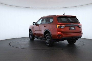 https://vehicle-cdn.autoleague.cloud/30351_61037133_12.jpg