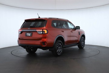 https://vehicle-cdn.autoleague.cloud/30351_61037133_15.jpg