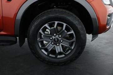 https://vehicle-cdn.autoleague.cloud/30351_61037133_3.jpg