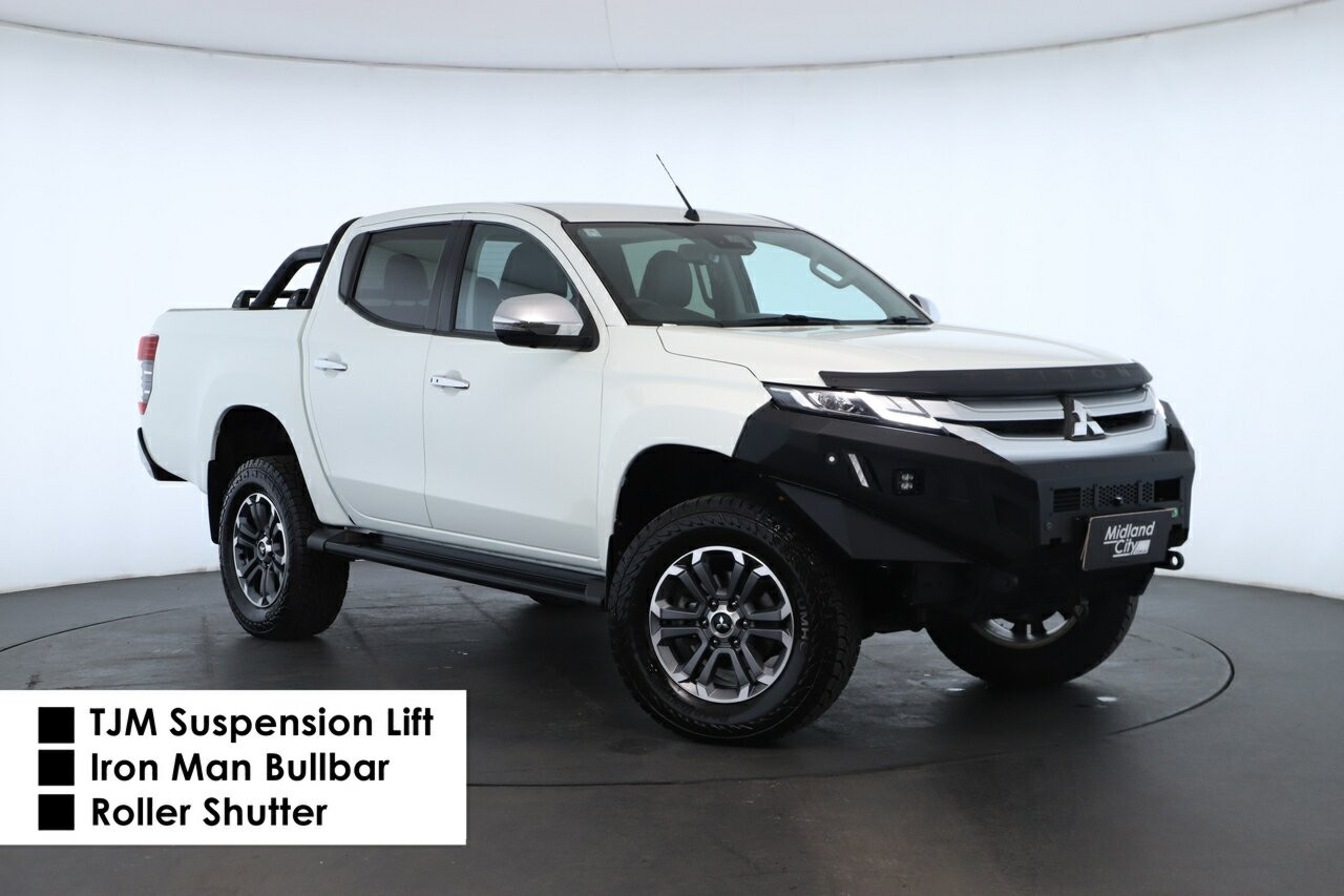Mitsubishi Triton image 1