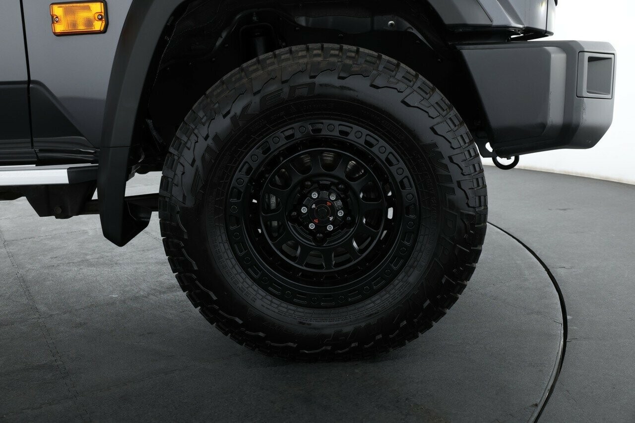 Toyota Landcruiser image 3