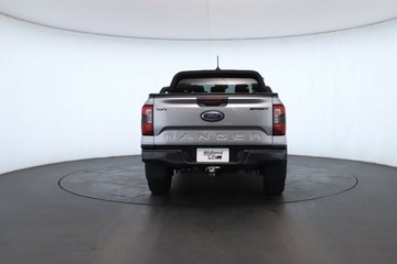 https://vehicle-cdn.autoleague.cloud/30351_61037220_13.jpg