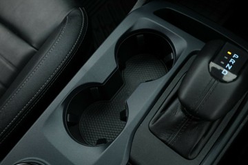 https://vehicle-cdn.autoleague.cloud/30351_61037220_28.jpg