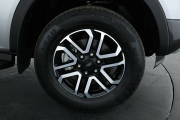 https://vehicle-cdn.autoleague.cloud/30351_61037220_3.jpg