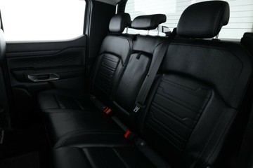 https://vehicle-cdn.autoleague.cloud/30351_61037220_33.jpg