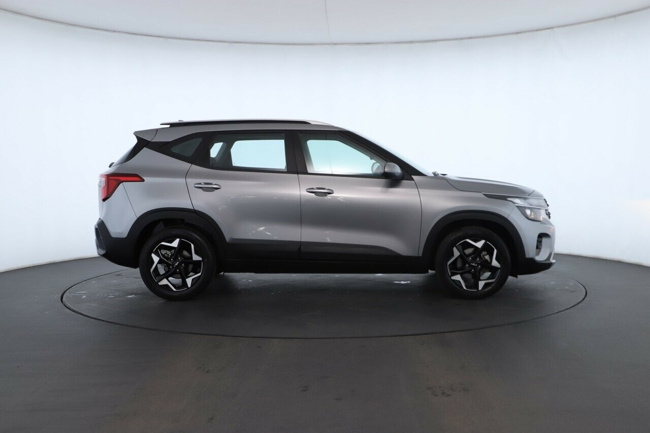 Kia Seltos image 2